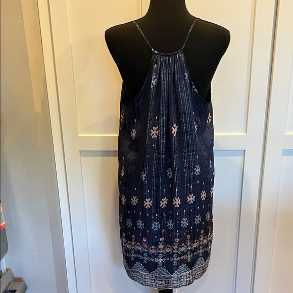 Joie 97% SILK Navy and Pink Patterned Mini Dress - Picture 6 of 8